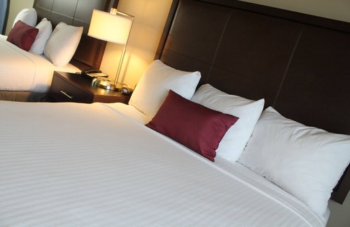 Pullman Hotel | Coast Hilltop Inn