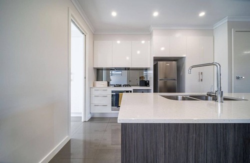 Christies Beach Apartment | Coast on Clovelly - · ★Coast on Clovelly★Beach✔Wifi✔Nespresso✔Neflix!