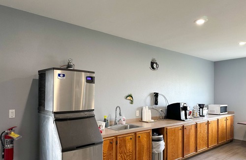 Long Mott Hotel | Coastal Bend Motel & RV Park
