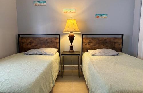 Palm Beach - West Palm Beach Apartment | Coastal Breeze - 2BR Apartment