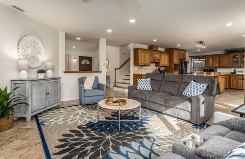 Olde Carlsbad House | Coastal Carlsbad 5 Bedroom Getaway