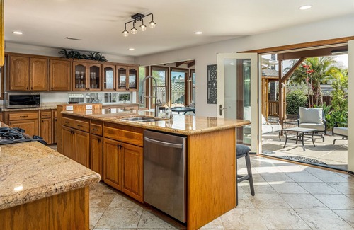 Olde Carlsbad House | Coastal Carlsbad 5 Bedroom Getaway