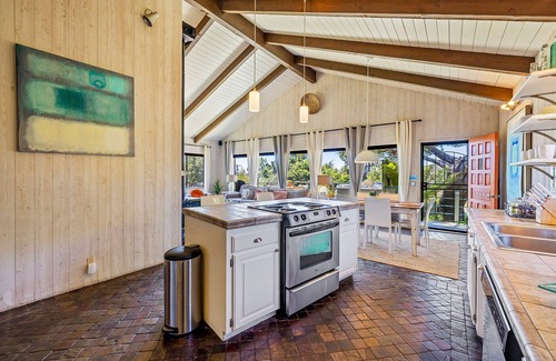 Timber Cove House | Coastal cliffside hideaway with yard, hot tub, & wood fireplace - dog-friendly