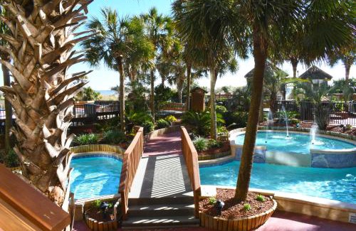 Windy Hill Apartment | Coastal condo w beach access & hot tub