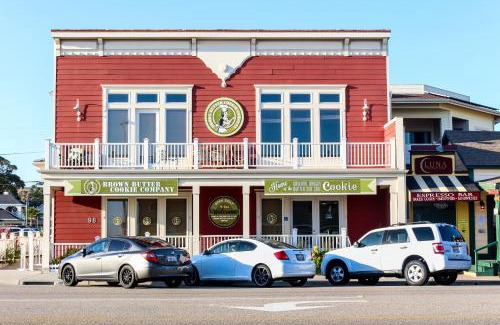 Cayucos House | Coastal Coziness