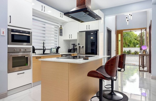 Tower Isle Villa | Coastal Escape Tower Isle Beach Nearby