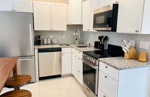 Truth or Consequences House | Coastal Getaway Unit 5.