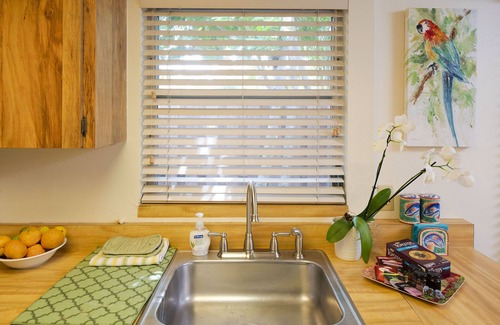 Sarasota Cottage | Coastal Gem!