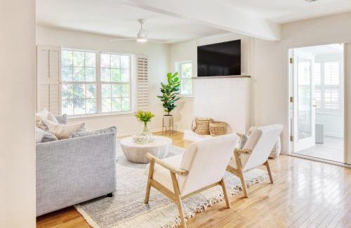 Folly Beach House | Coastal Grove by AvantStay 3 Unit Buyout Minutes from Folly Beach