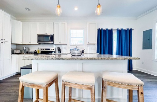 Wilmington House | Coastal Home in the heart of downtown ILM