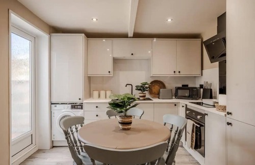 Skipsea Cottage | Coastal/petsok/kingbed/wifi/garden
