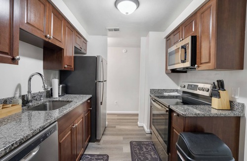 Ballast Point House | Coastal Retreat - Spacious & Cozy - Prime Setting