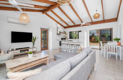 Kewarra Beach House | Coastal Soul Luxury Home Trinity Beach