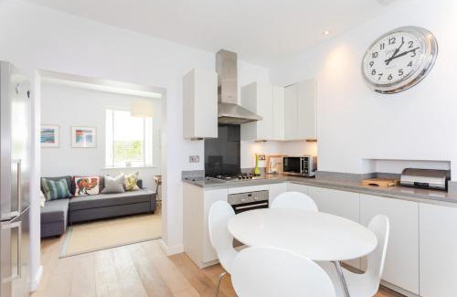 New Forest District House | Coastguard Cottage