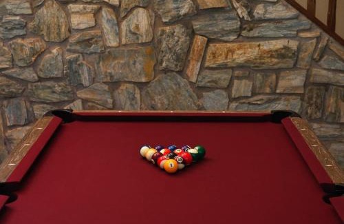 Williams House | Cobalt Cabin Gateway to Grand Canyon Sedona & More