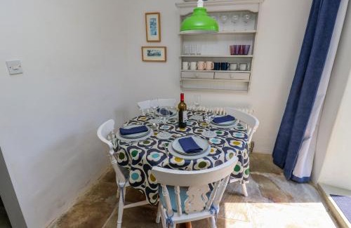 Heptonstall House | Cobbles Cottage