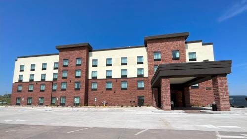 Ottumwa Hotel | Cobblestone Hotel & Suites - Ottumwa