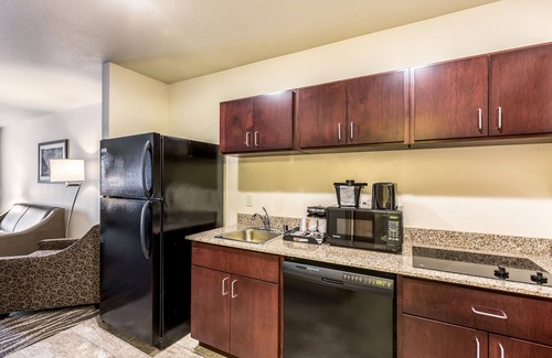 Chippewa Falls Hotel | Cobblestone Hotel & Suites – Chippewa Falls