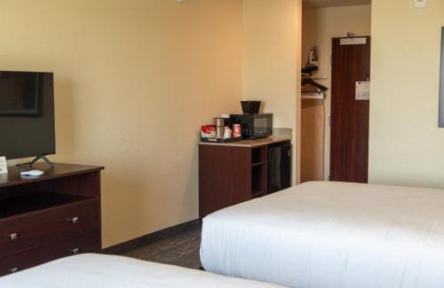 Springfield Hotel | Cobblestone Inn & Suites -Springfield