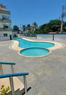 Piuma Apartment | Cobertura de Frente Para o Mar e Piscina Village das Ondas