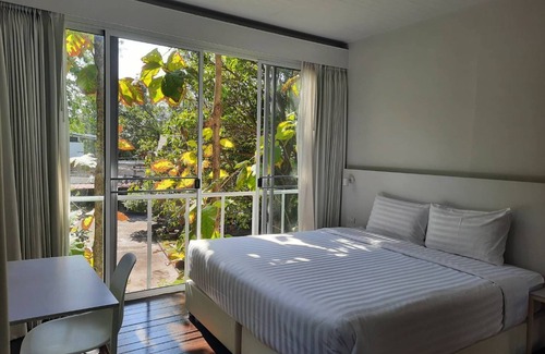 Huay Kaew Hotel | Cochet