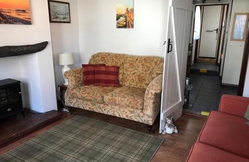Sheringham House | Cockleshell Cottage, Sheringham - Keys Holiday Cottages