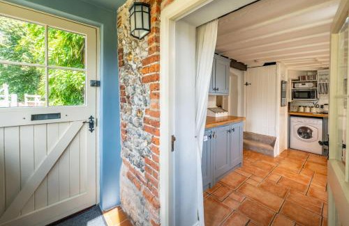 Castle Acre House | Cockleshells