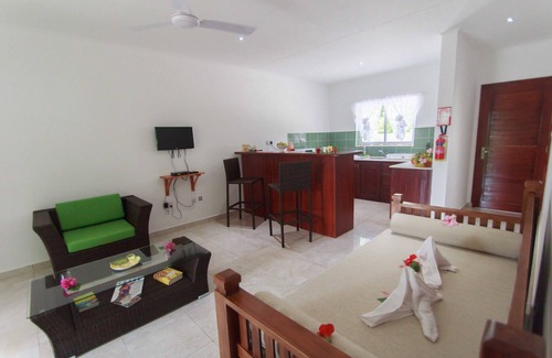 Anse Royale House | Coco Blanche
