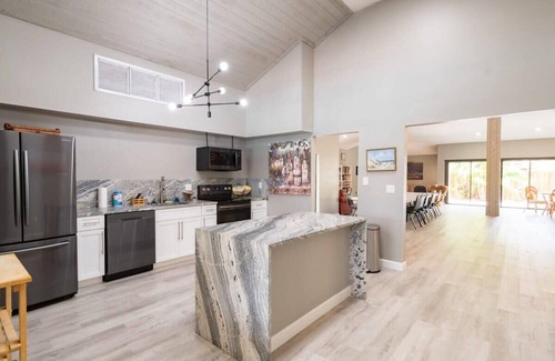 Cocoa Isles House | Cocoa Beach Luxurious Townhome with Sunset Views