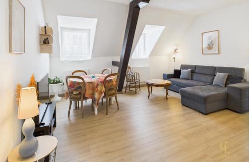 Mulhouse Apartment | Cocon Jaune - Duplex 2e étage prox centre Mulhouse