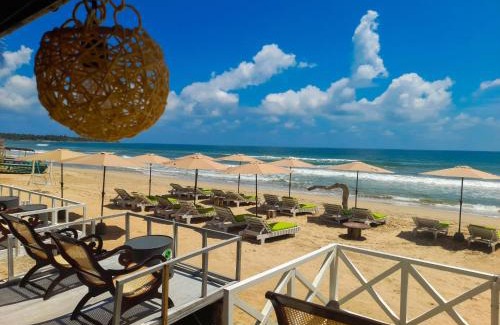 Uppuveli Resort | Coconut beach resort