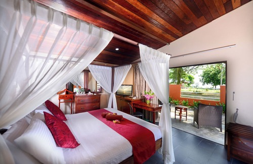 Kuala Teriang Hotel | Coconut Beach Villa Langkawi