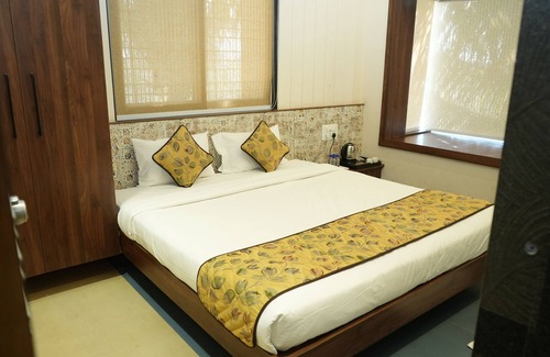 Parbhani Resort | Coconut Lagoon Agro Resort