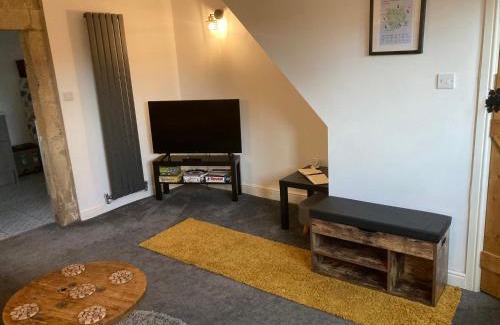 Heptonstall House | Coiners Rest