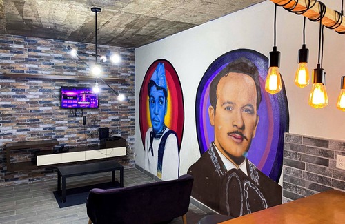 Guaycura Apartment | Col guaycura, parking lot