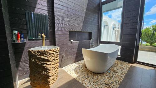 Pleiku House | Cola House