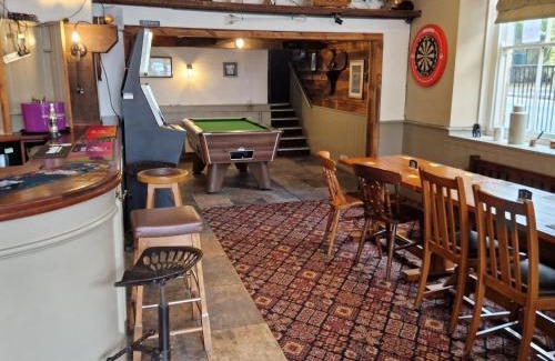 Gulval Hotel | Coldstreamer Inn