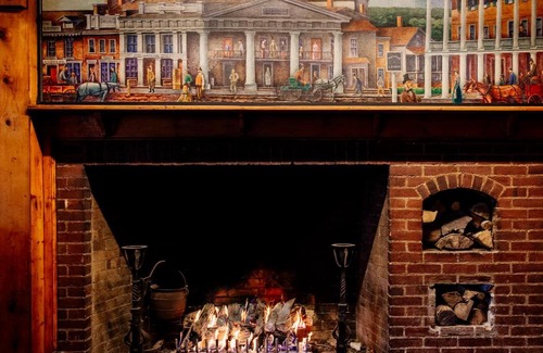 Hamilton Hotel | Colgate Inn