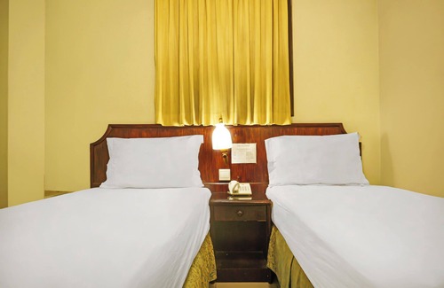 Palembang Hotel | Collection O 92690 Hotel Limas