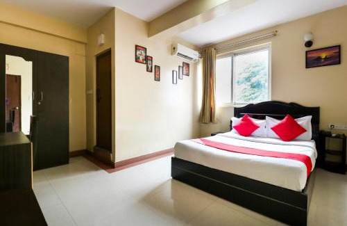 Sadduguntepalya Hotel | Collection O Tiara Near Christ university