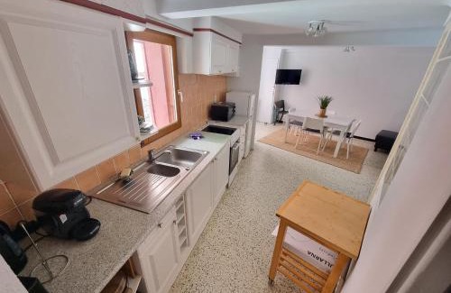 Collioure House | Collioure - Appartement T2 4 personnes au cœur du village - FR-1-309-528
