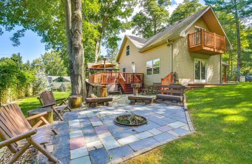 Lake Michigan Beach House | Coloma Retreat with Fire Pit, Walk to Beaches!