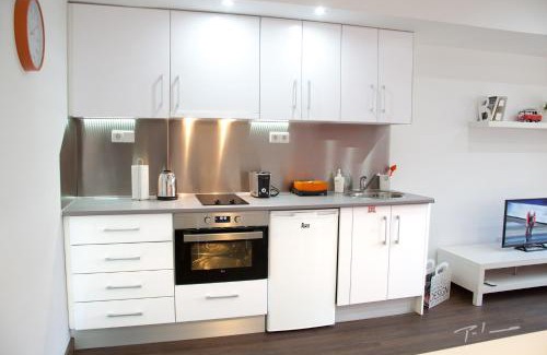 Ensanche Diputacion Apartment | Color Suites Alicante