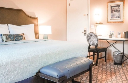 Hood River Hotel | Columbia Gorge Hotel and Spa