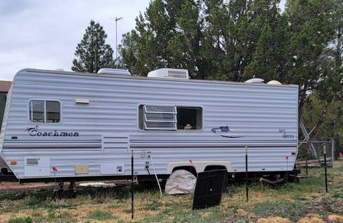 Show Low House | Come and experience camping at 6.300 feet and stay in our RV!