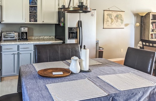 Marion Lake Club House | Come jump in the lake or check out the brilliant fall colors of Lake James