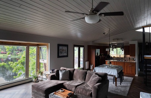 Duluth Cottage | Come relax in a Tranquil Cottage on Island Lake!
