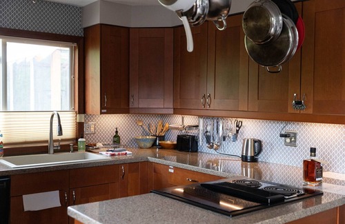 Duluth Cottage | Come relax in a Tranquil Cottage on Island Lake!