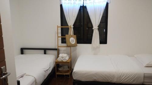 Uthai Thani Bed & Breakfast | Comeneetee Uthai