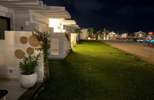 Alexandria - Mediterranean Coast House | Comfort cabin sea view & lagoon in D-bay I Beach Access Included